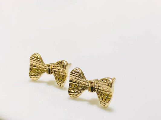 Bow Style Studs